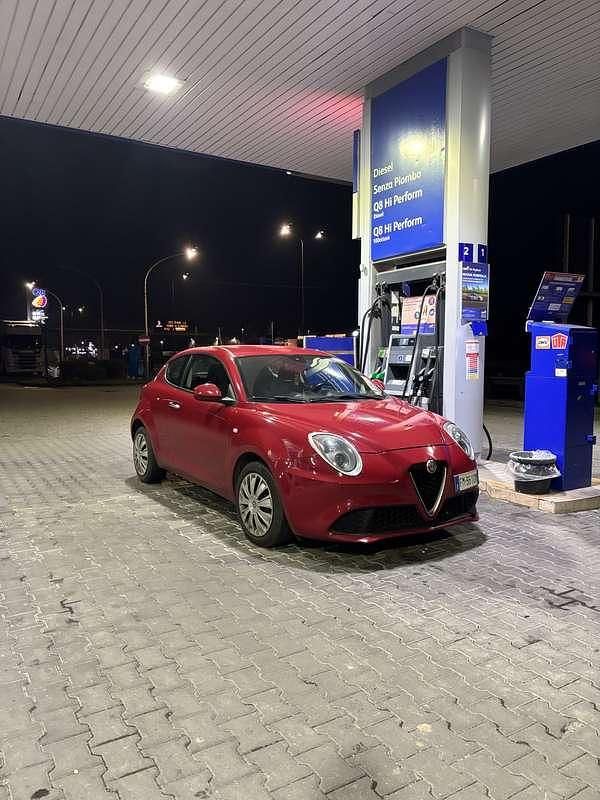 Usata Alfa Romeo MiTo Distinctive 79 CV (58 kW) 2017 Utilitaria