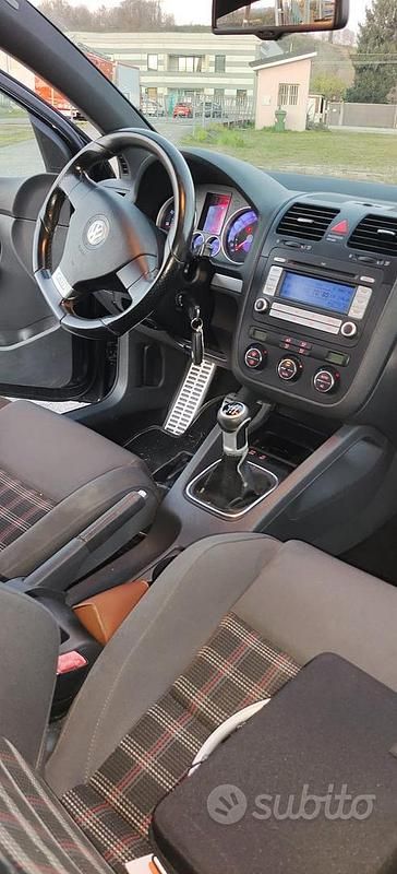 Usata VW Golf VI GTI 279 CV (205 kW) 2008 Nero Utilitaria