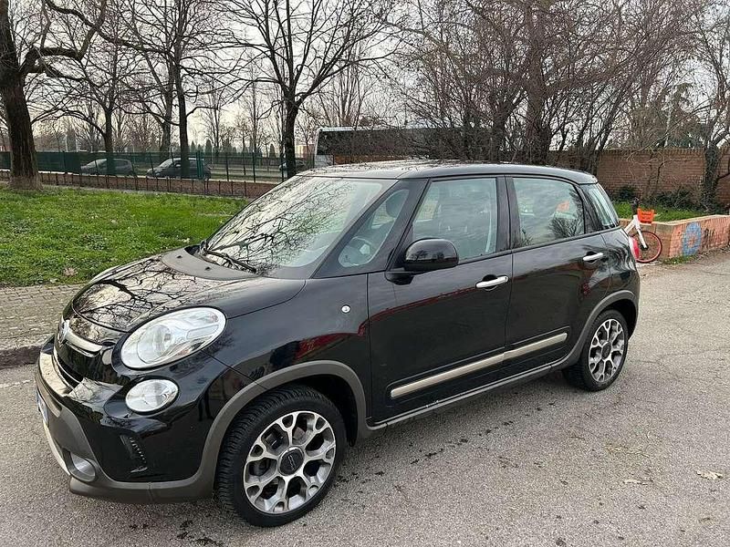 Usata Fiat 500L Trekking 95 CV (69 kW) 2017 Nero Monovolume
