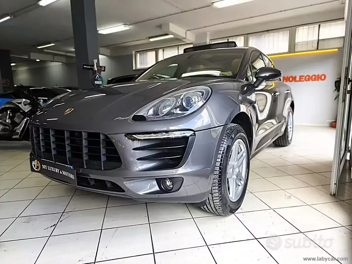 Usata Porsche Macan 250 CV (183 kW) 2015 Grigio SUV