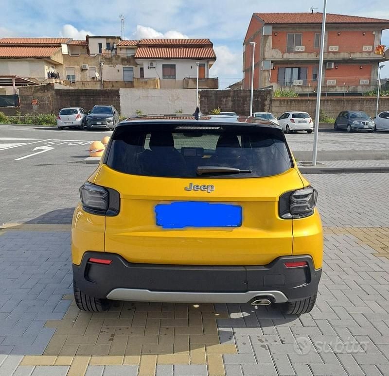 Usata Jeep Avenger Summit 101 CV (74 kW) 2023 SUV