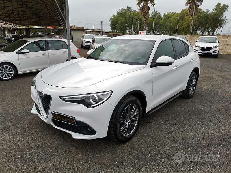 Usata Alfa Romeo Stelvio Super 210 CV (154 kW) 2018 Bianco SUV