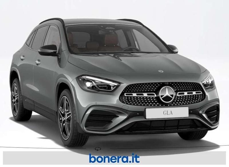 Nuova Mercedes GLA250 AMG line 218 CV (160 kW) 2026 Grigio montagna SUV