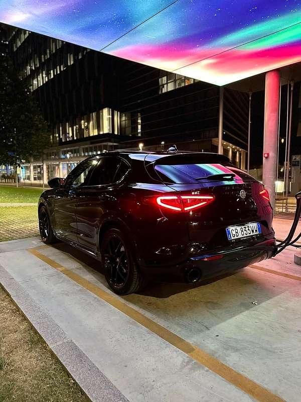 Usata Alfa Romeo Stelvio Veloce 209 CV (153 kW) 2020 SUV