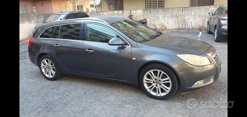 Usata 2009 Opel Insignia Station wagon | 3200 € (Ottimo prezzo) - Immagine 1/4