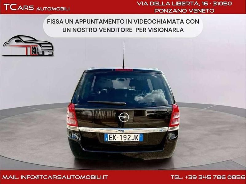 Nero Usata 2011 Opel Zafira Monovolume | 5150 € (Buon prezzo) - Immagine 1/4