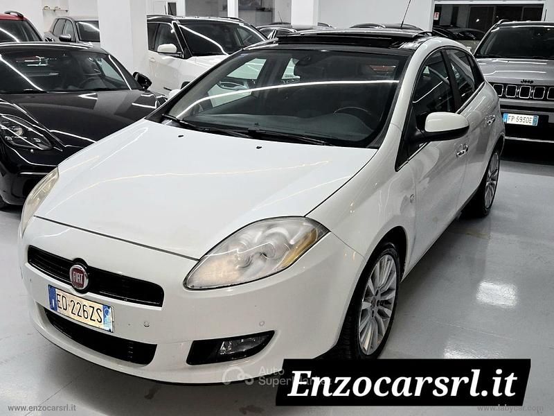Usata Fiat Bravo Emotion 120 CV (88 kW) 2011 Bianco Utilitaria