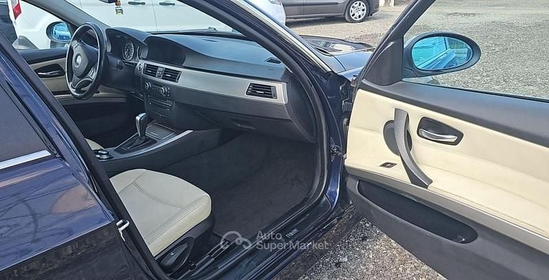 Usata BMW 330 231 CV (169 kW) 2007 Blu Station wagon