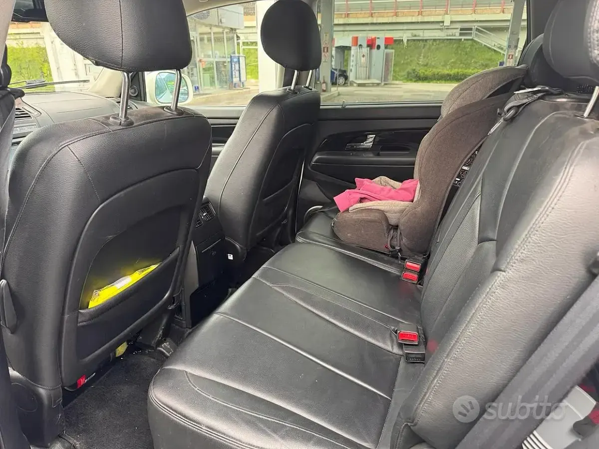 Usata SsangYong Rexton 178 CV (130 kW) 2016 SUV
