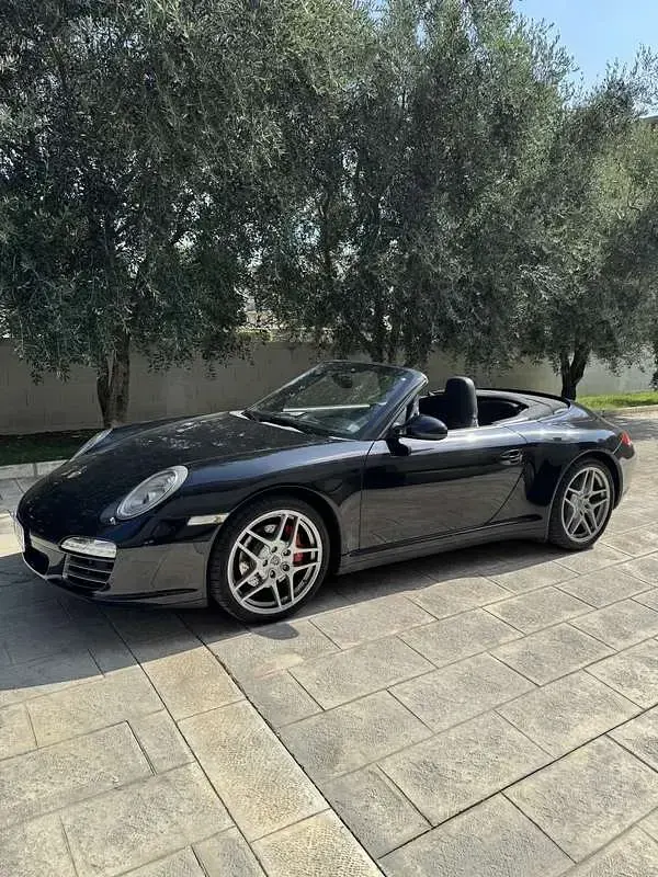 Usata Porsche 997 385 CV (283 kW) 2009 Nero Cabrio