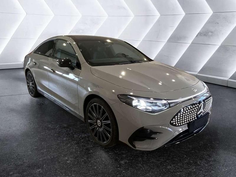 Usata Mercedes 350 Premium 260 kW (354 CV) 2025 Grigio Berlina