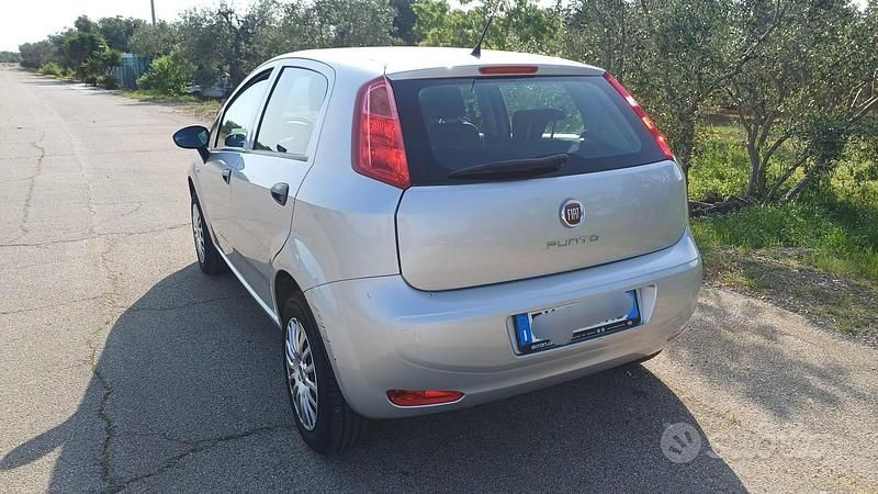 Usata Fiat Punto 2017 Grigio Utilitaria