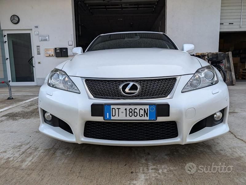 Usata Lexus IS-F 423 CV (311 kW) 2009 Bianco Berlina