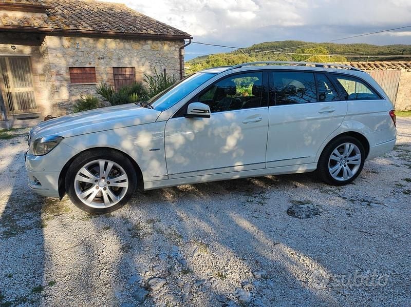 Usata Mercedes C220 Avantgarde 170 CV (125 kW) 2010 Bianco Station wagon