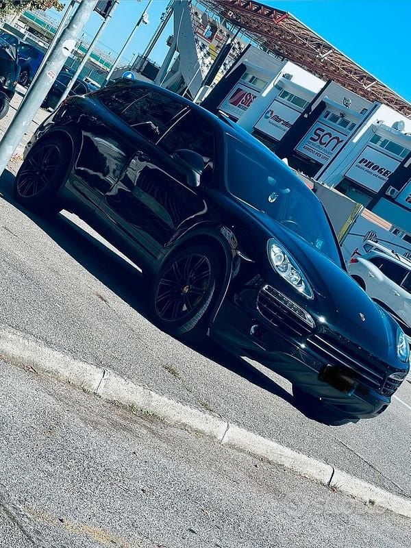 Usata Porsche Cayenne 250 CV (183 kW) 2010 SUV