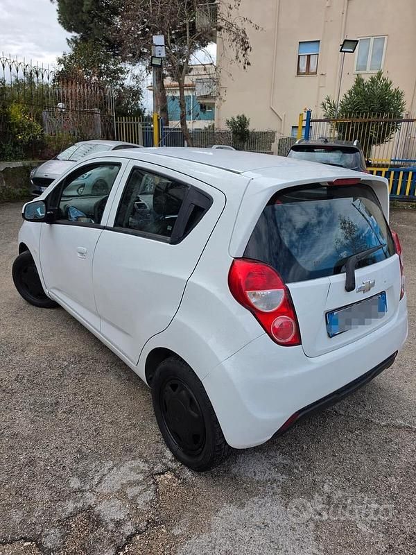 Usata Chevrolet Spark LT 67 CV (49 kW) 2014 Bianco Utilitaria