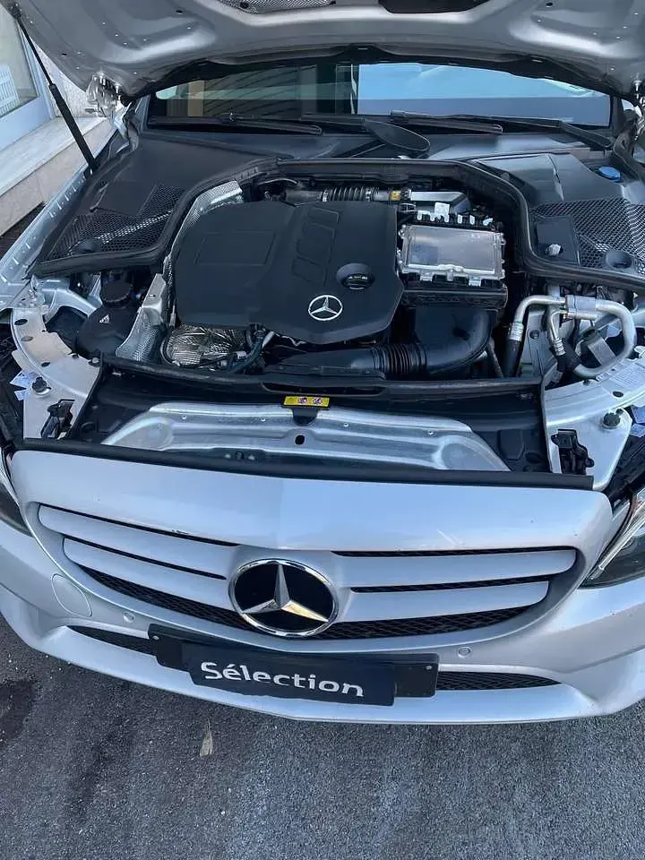 Usata Mercedes C180 Business 122 CV (89 kW) 2018 Argento Station wagon