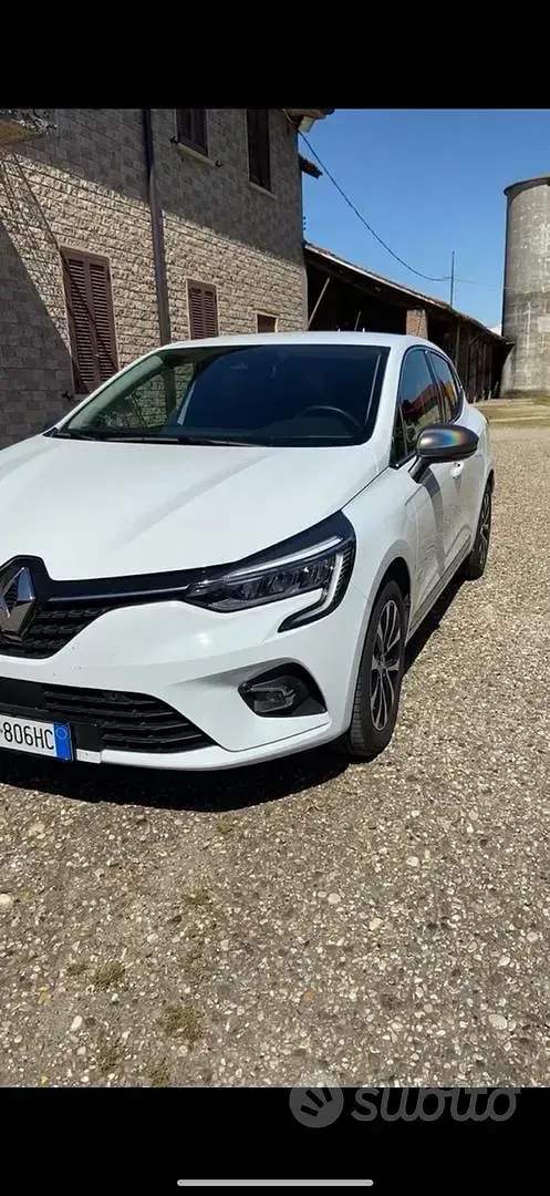 Usata Renault Clio 115 CV (84 kW) 2021 Bianco Utilitaria