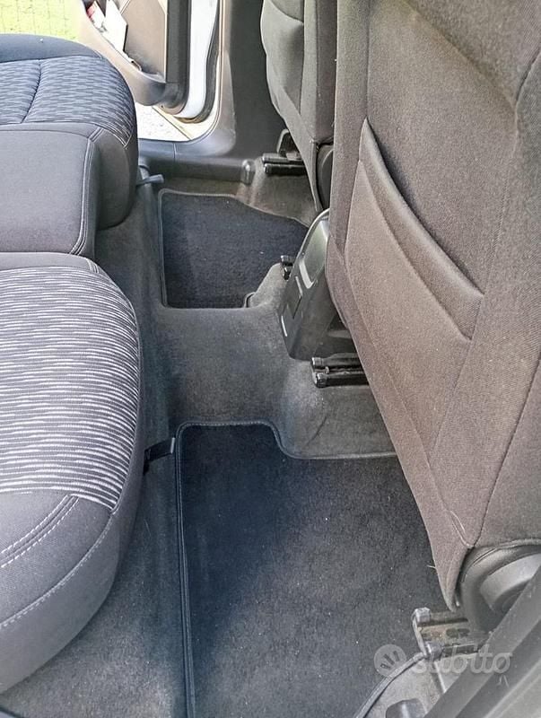 Usata Opel Mokka 116 CV (85 kW) 2014 Bianco SUV