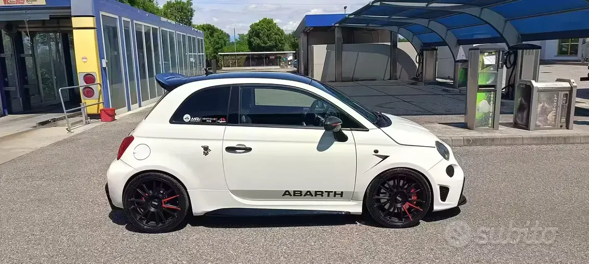 Usata Abarth 500 140 CV (102 kW) 2010 Bianco Utilitaria