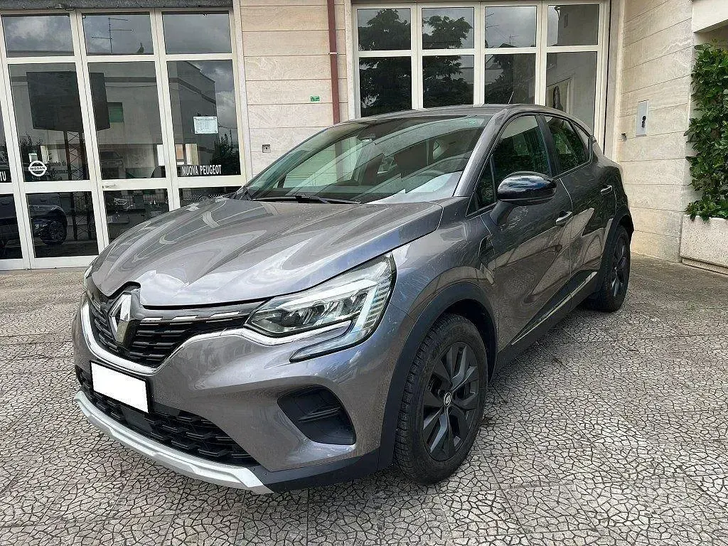 Usata Renault Captur 116 CV (85 kW) 2021 Grigio SUV