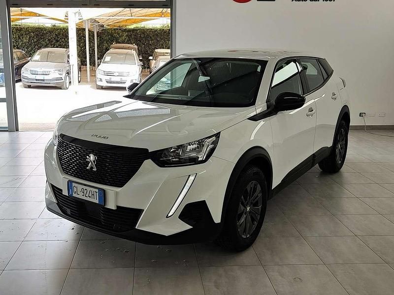 Usata Peugeot 2008 Active 110 CV (80 kW) 2022 Bianco SUV