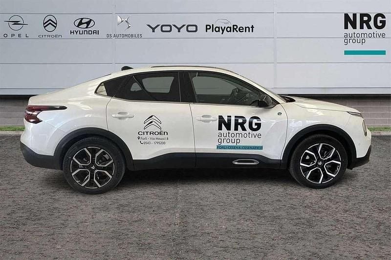 Usata Citroën e-C4 Shine 56 kW (77 CV) 2023 Bianco SUV