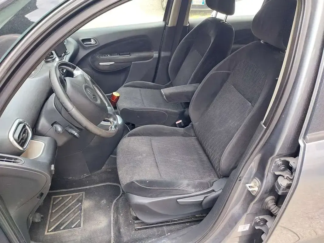 Usata Citroën C3 Picasso 95 CV (69 kW) 2010 Grigio Monovolume