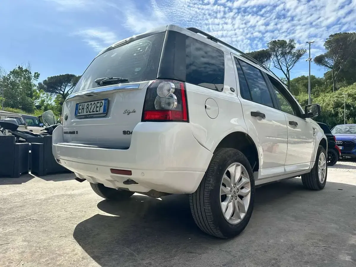 Usata Land Rover Freelander 2 S 190 CV (139 kW) 2012 Bianco SUV