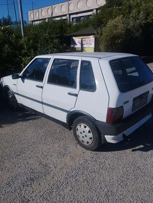 Usata Fiat Uno 56 CV (41 kW) 1990 Utilitaria