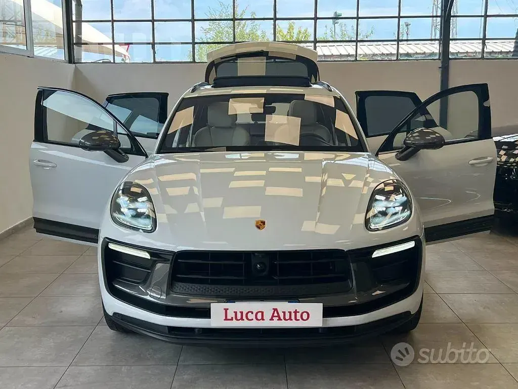 Usata Porsche Macan 265 CV (194 kW) 2023 Bianco SUV