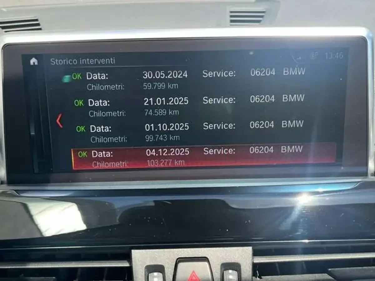 Usata BMW X1 Advantage 190 CV (139 kW) 2022 Black saphire SUV