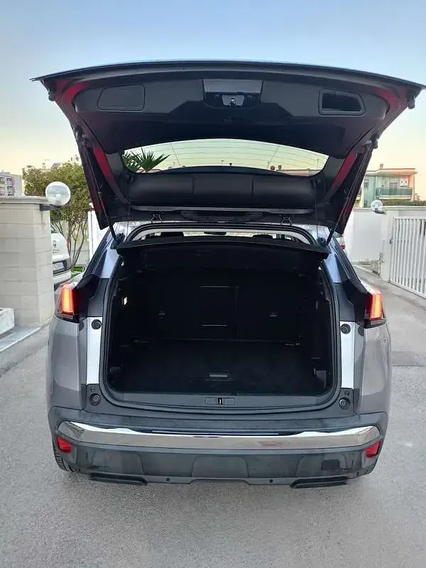 Usata Peugeot 3008 Active 120 CV (88 kW) 2017 Grigio SUV