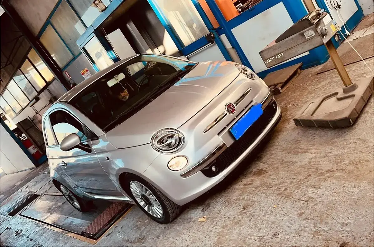 Usata Fiat 500 75 CV (55 kW) 2009 Grigio Cabrio