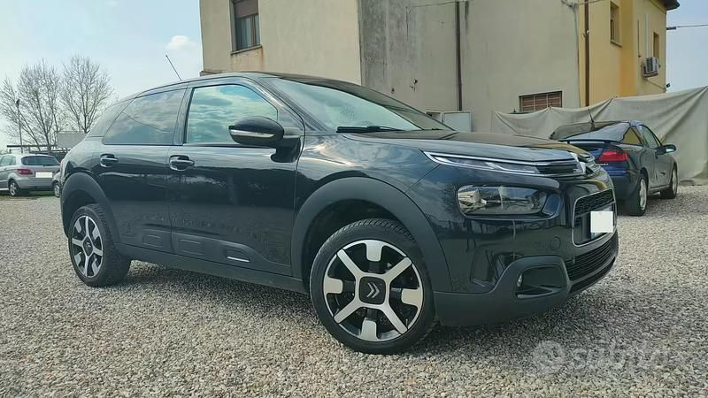 Usata Citroën C4 Shine 100 CV (73 kW) 2018 Other SUV