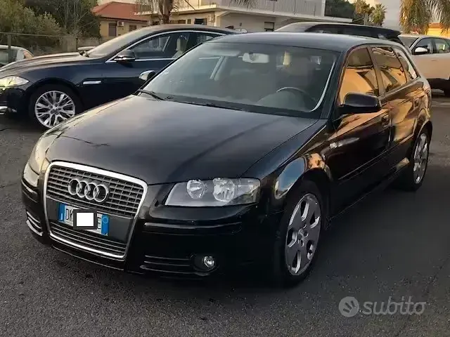 Usado Audi A3 Attraction 105 CV (77 kW) 2008 Negro Utilitario