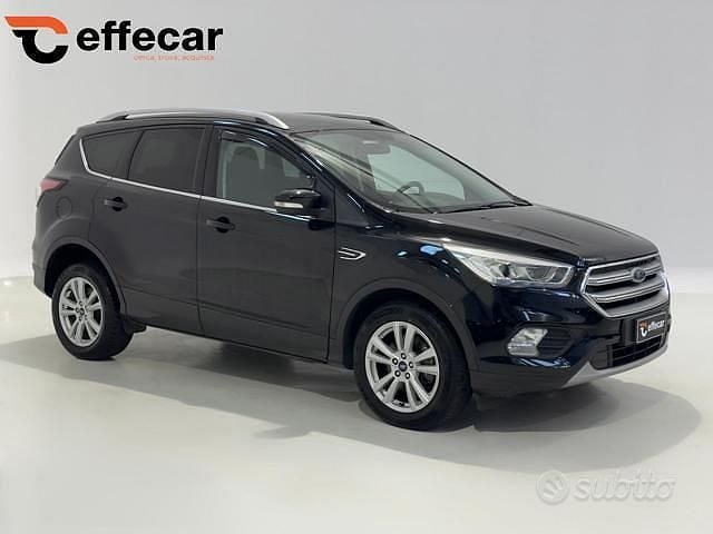 Usata Ford Kuga Business Edition 120 CV (88 kW) 2018 Nero SUV