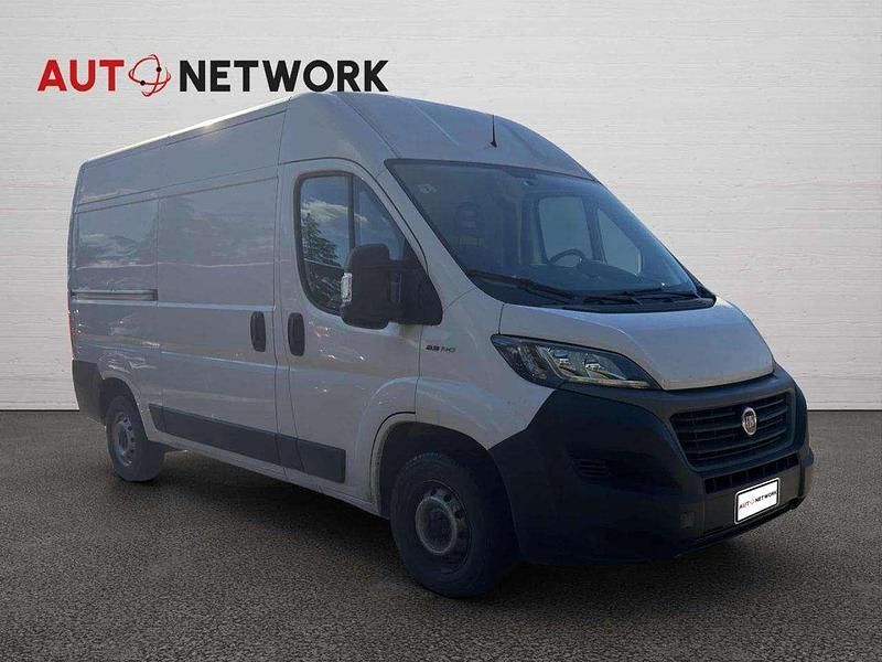 Usata Fiat Ducato 33 140 CV (102 kW) 2021 Bianco Furgone