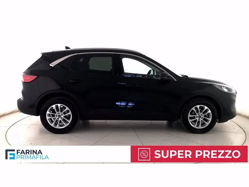 Usata Ford Kuga Business Edition 120 CV (88 kW) 2022 Nero SUV