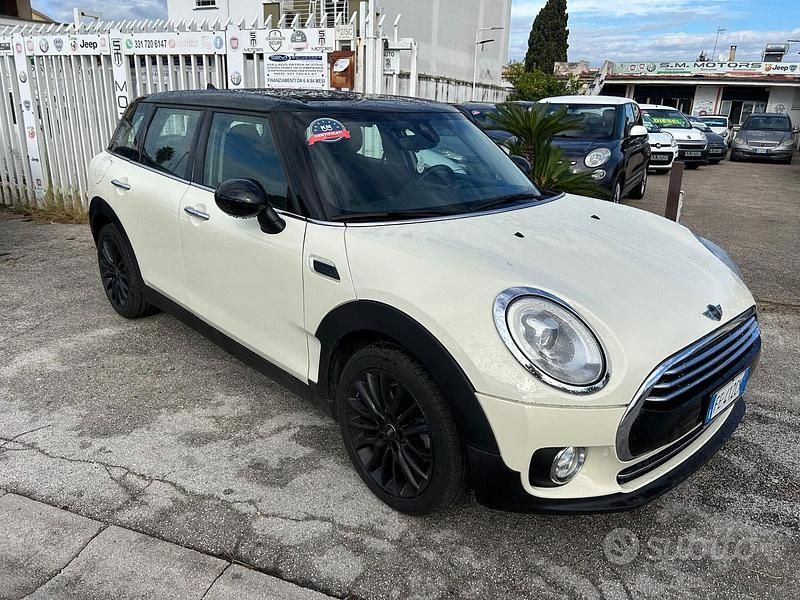 Usata Mini Cooper D Clubman Business 149 CV (109 kW) 2016 Beige Station wagon