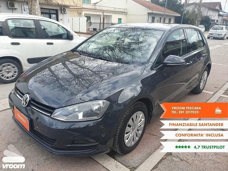 Usata VW Golf VII Comfortline 105 CV (77 kW) 2013 Utilitaria