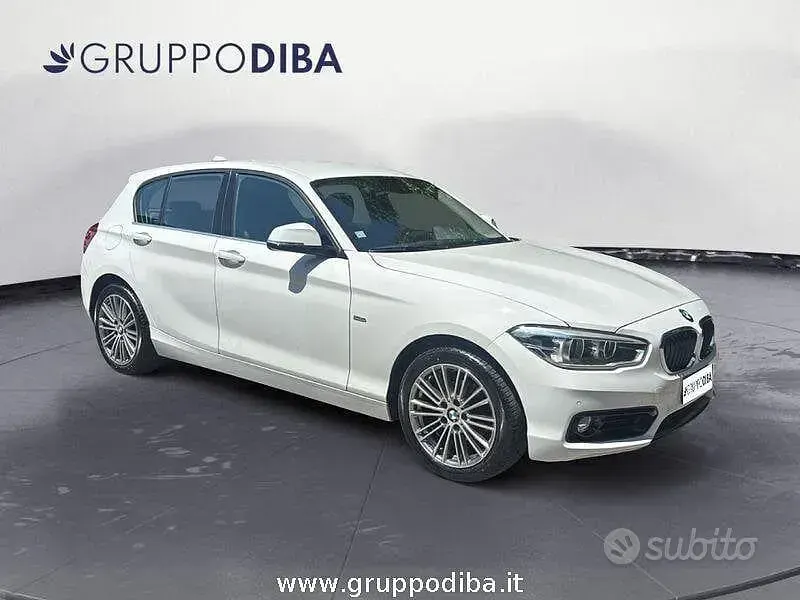 Usata BMW 118 Efficient Dynamics 150 CV (110 kW) 2018 Bianco Utilitaria