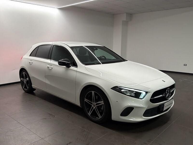 Usata Mercedes A180 116 CV (85 kW) 2020 Other Utilitaria
