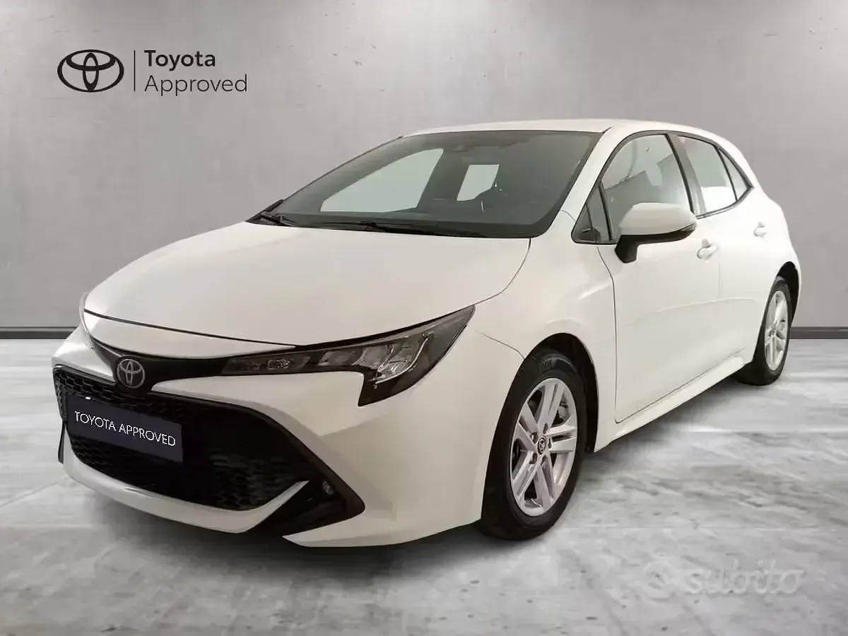 Usata Toyota Corolla Active 122 CV (89 kW) 2019 Berlina