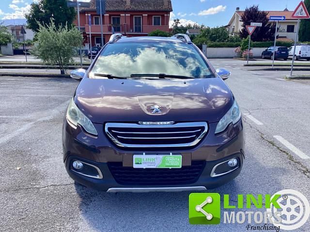 Usata Peugeot 2008 Allure 115 CV (84 kW) 2013 Marrone SUV