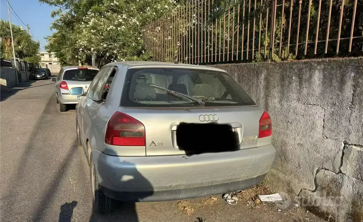 Usata Audi A3 110 CV (80 kW) 1997 Grigio Utilitaria
