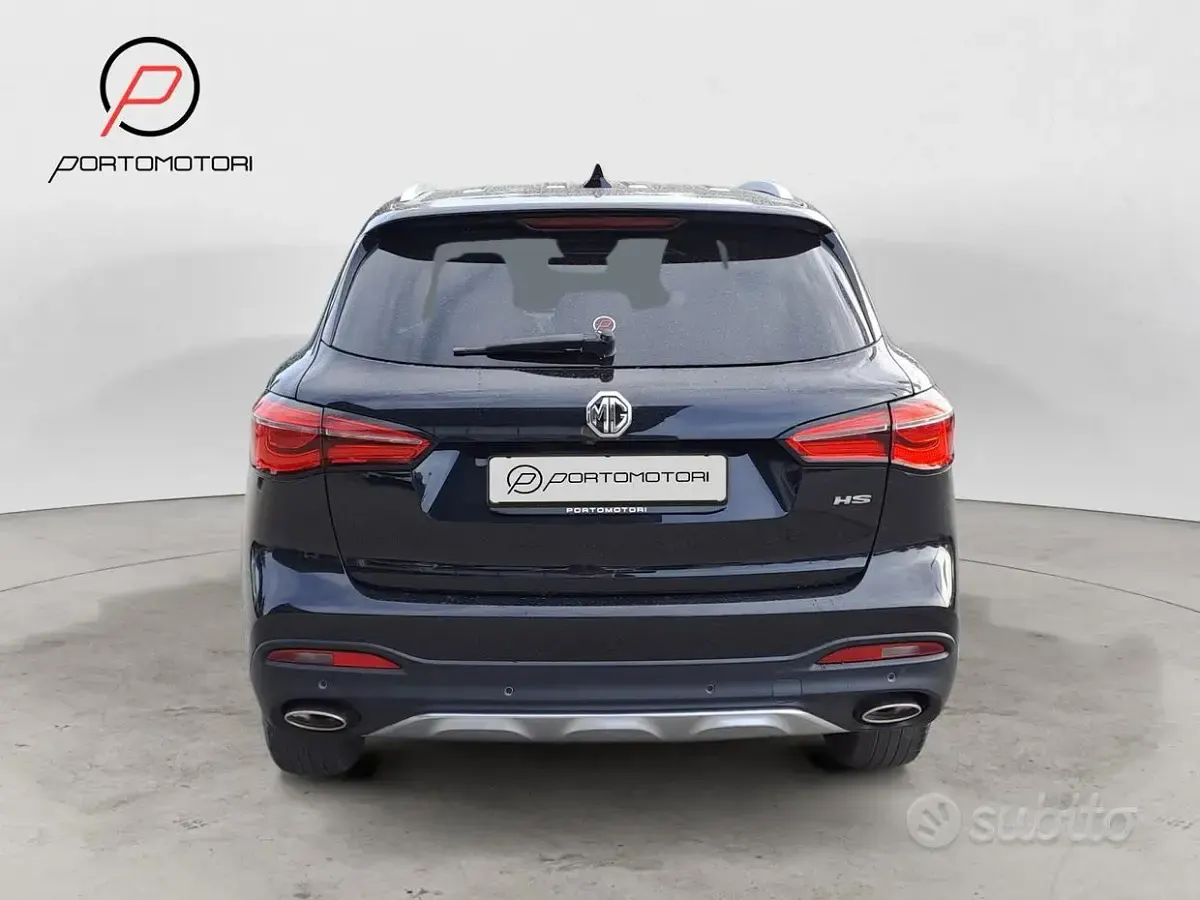 Usata MG HS Comfort 162 CV (119 kW) 2023 Nero SUV