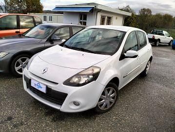 Usata Renault Clio IV Dynamique 75 CV (55 kW) 2012 Bianco Berlina