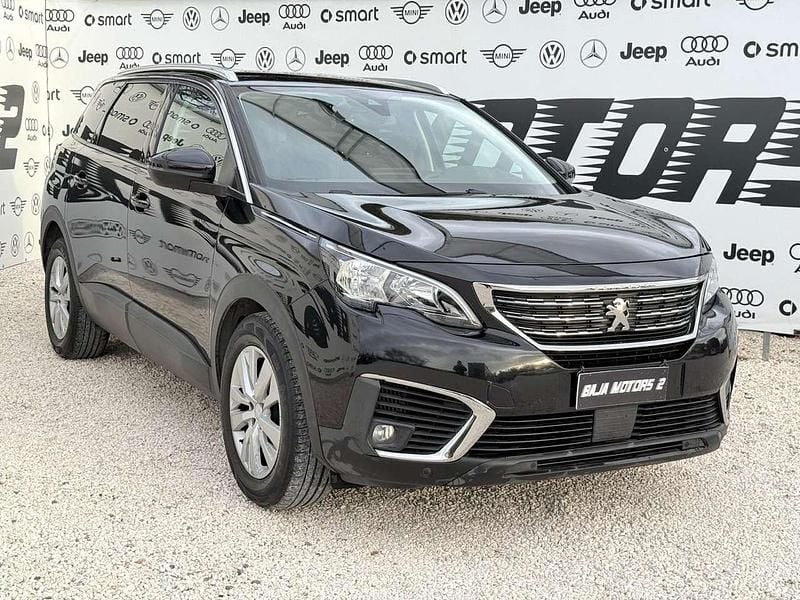Usata Peugeot 5008 Business-Line 131 CV (96 kW) 2021 Nero SUV