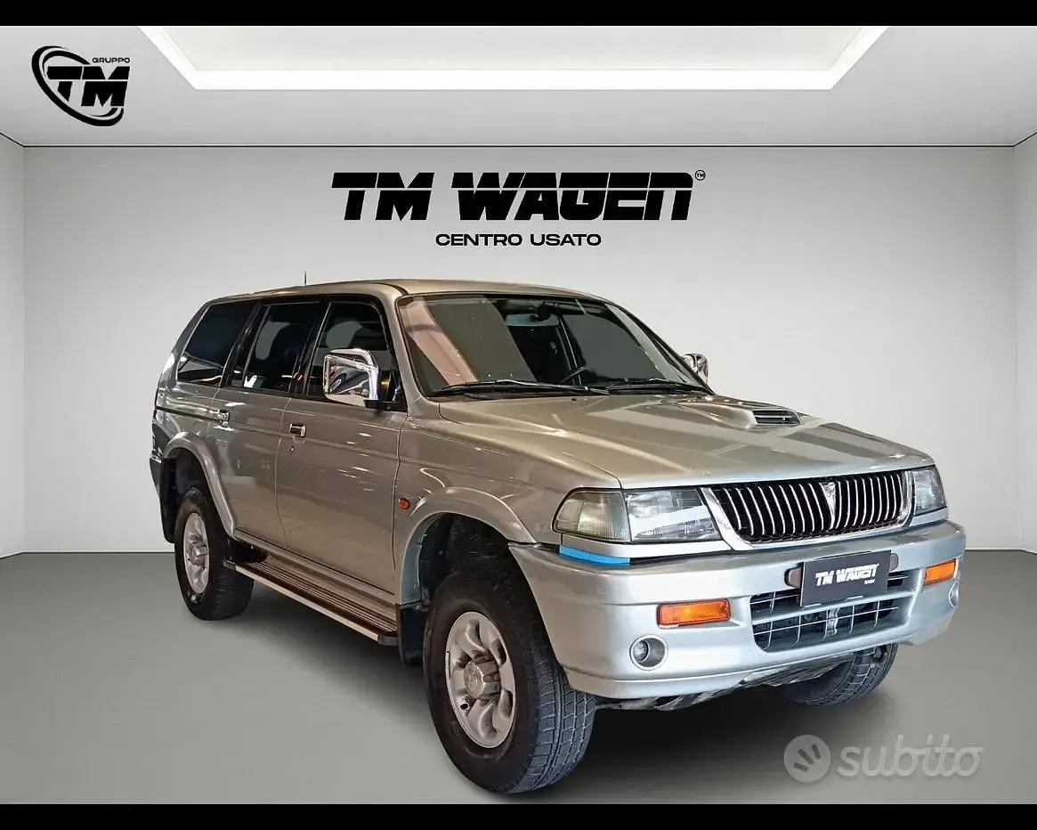 Usata Mitsubishi Pajero Sport 100 CV (73 kW) 1999 Grigio SUV
